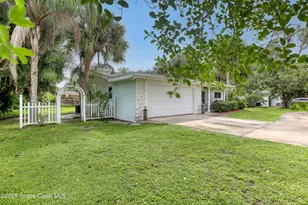 2307 Country Club Rd, Melbourne, FL 32901 - Photo 33