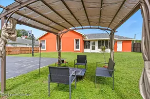 302 Arapahoe Ln NE, Palm Bay, FL 32907 - Photo 39