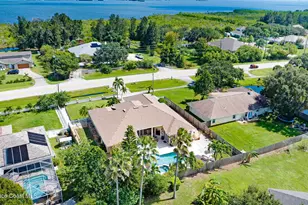 2735 S Courtenay Pkwy, Merritt Island, FL 32952 - Photo 13