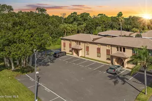 139 San Paulo Cir, West Melbourne, FL 32904 - Photo 3