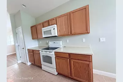 3900 Playa Del Sol Drive #205, Rockledge, FL 32955 - Photo 7