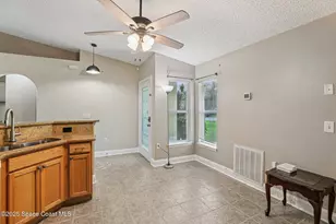 2011 Brookshire Cir, Melbourne, FL 32904 - Photo 9