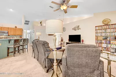 560 Spring Lake Drive, Melbourne, FL 32940 - Photo 23