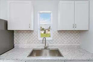 300 Rutgers Ave, Melbourne, FL 32901 - Photo 11