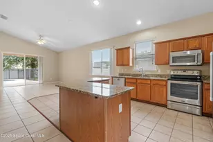 14330 Fieldstone Lake Way E, Orlando, FL 32824 - Photo 13