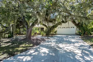 275 Ibis Dr, Melbourne Beach, FL 32951 - Photo 3