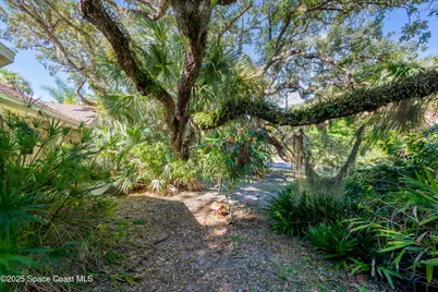 275 Ibis Drive, Melbourne Beach, FL 32951 - Photo 11