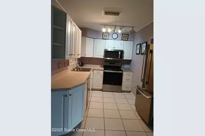 817 Bianca Drive NE, Palm Bay, FL 32905 - Photo 9