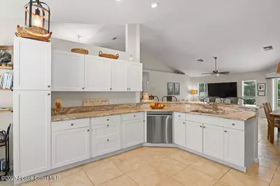 4820 48th Avenue, Vero Beach, FL 32967 - Photo 7