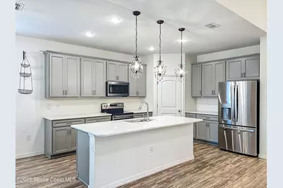 242 Heritage Street SW, Palm Bay, FL 32909 - Photo 15