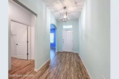 242 Heritage Street SW, Palm Bay, FL 32909 - Photo 5