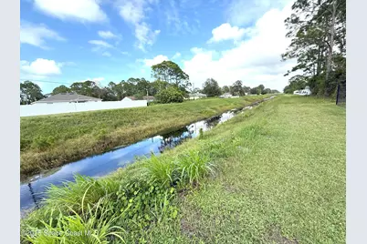 239 Brickell Street SE, Palm Bay, FL 32909 - Photo 41