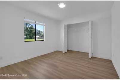 322 Ixora Avenue NW, Palm Bay, FL 32907 - Photo 13