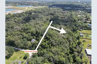 20G-34-37 -10-98-5, Mims, FL 32754 - Photo 1