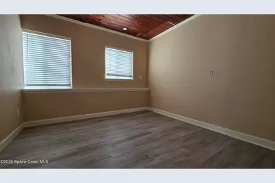 6411 Ridgewood Avenue, Cocoa Beach, FL 32931 - Photo 7