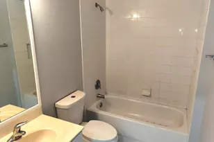 826 Middleton Dr SW, Vero Beach, FL 32962 - Photo 11