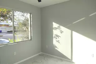 826 Middleton Dr SW, Vero Beach, FL 32962 - Photo 15