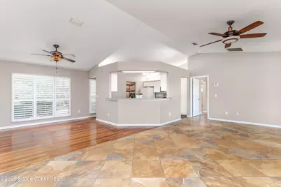 3083 Forest Creek Drive, Melbourne, FL 32901 - Photo 15