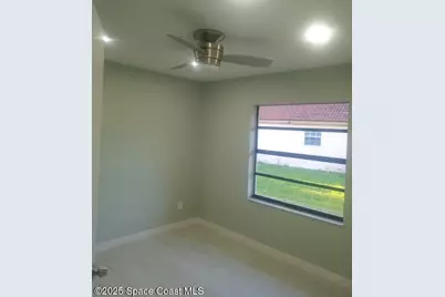 591 Londonderry Circle SE, Palm Bay, FL 32909 - Photo 5