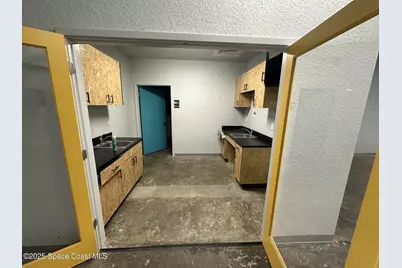 2428 Irwin Street, Melbourne, FL 32901 - Photo 7