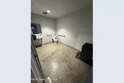 2428 Irwin Street, Melbourne, FL 32901 - Photo 9