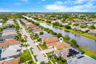 2037 Auburn Lakes Dr, Viera, FL 32955 - Photo 3