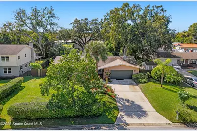 135 N Twin Lakes Road, Cocoa, FL 32926 - Photo 3