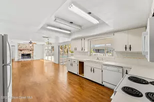 695 Jackson Ct, Satellite Beach, FL 32937 - Photo 21