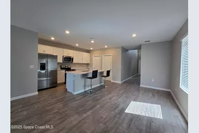 762 Papillon Street SW, Palm Bay, FL 32908 - Photo 15