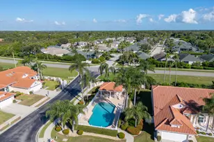 378 Renaissance Ave, Melbourne, FL 32940 - Photo 3