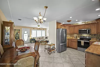 663 Bermuda Road, Cocoa Beach, FL 32931 - Photo 11