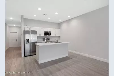 1395 17th Court SW, Vero Beach, FL 32962 - Photo 9