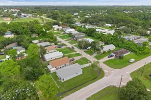 1395 17th Ct SW, Vero Beach, FL 32962 - Photo 33