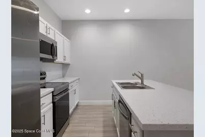 1395 17th Court SW, Vero Beach, FL 32962 - Photo 11