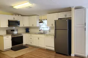 1055 Wren Cir, Barefoot Bay, FL 32976 - Photo 9