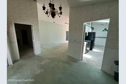 1082 S Fork Circle, Melbourne, FL 32901 - Photo 3