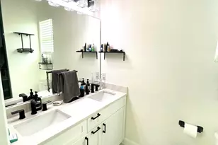 5570 Sanctuary Ave, Grant-Valkaria, FL 32949 - Photo 23