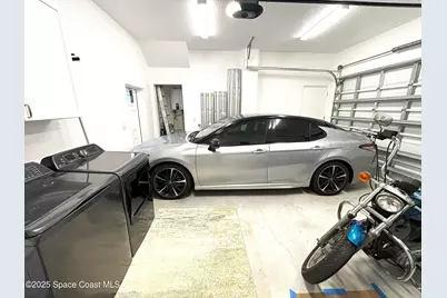 5570 Sanctuary Avenue, Grant-Valkaria, FL 32949 - Photo 33