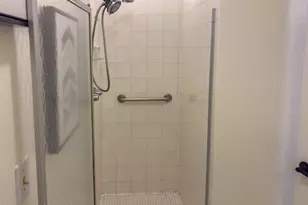 4870 Lake Waterford Way Way W, Melbourne, FL 32901 - Photo 17