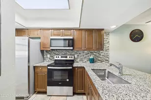 3021 Sir Hamilton Cir, Titusville, FL 32780 - Photo 7