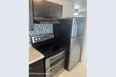 510 E Strawbridge Avenue #Bsalon, Melbourne, FL 32901 - Photo 5