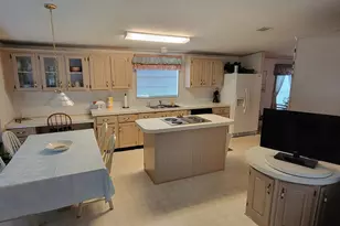 474 Marlin Cir, Barefoot Bay, FL 32976 - Photo 5