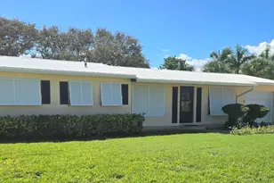 124 Sea Park Blvd, Satellite Beach, FL 32937 - Photo 3