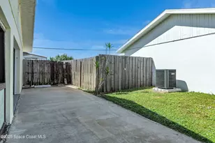 920 NE Burn Dr NE, Palm Bay, FL 32905 - Photo 9