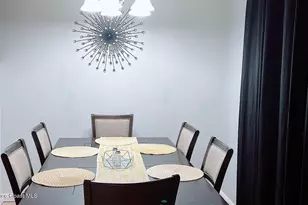 181 E Haven Dr, Melbourne, FL 32904 - Photo 9