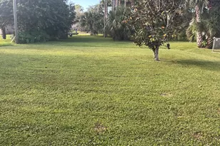 376 Americana Blvd NE, Palm Bay, FL 32907 - Photo 11