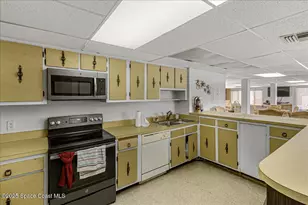 4600 Ocean Beach Blvd, Cocoa Beach, FL 32931 - Photo 41