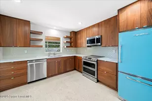 407 Driftwood Ave, Melbourne Beach, FL 32951 - Photo 9