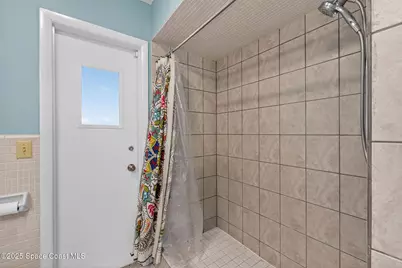 1040 Carrigan Boulevard, Merritt Island, FL 32952 - Photo 47