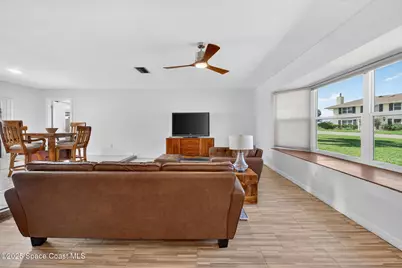 1040 Carrigan Boulevard, Merritt Island, FL 32952 - Photo 23